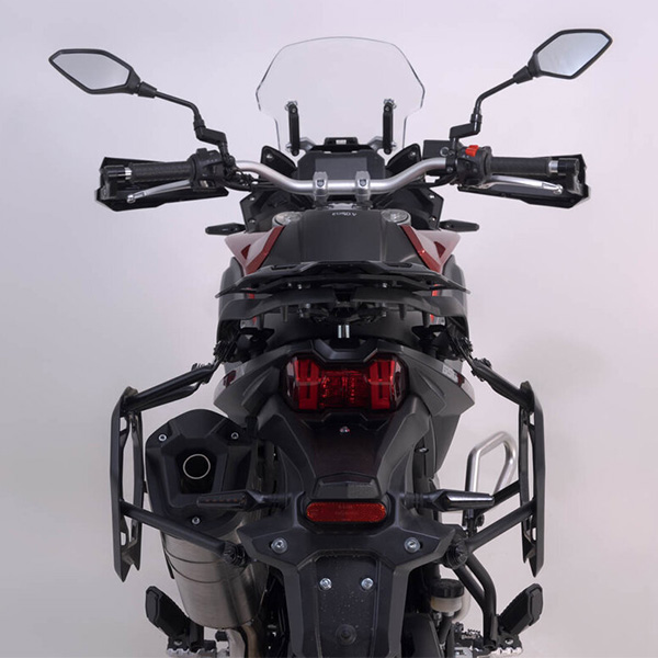 Adv 02 049 75000 B 8 Xl